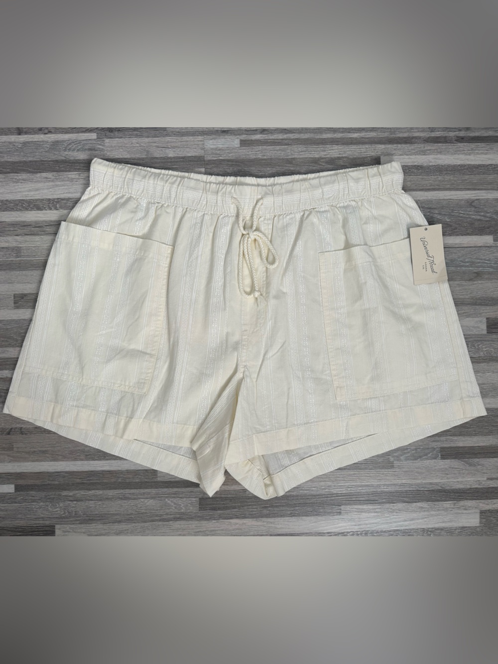 Universal Thread Linen Shorts Cream — NWT — Women's Size XXL